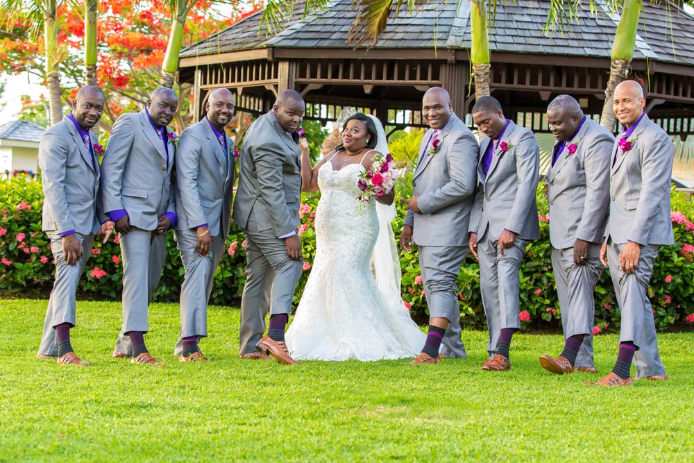 Watkins Multimedia bride with groomsmen